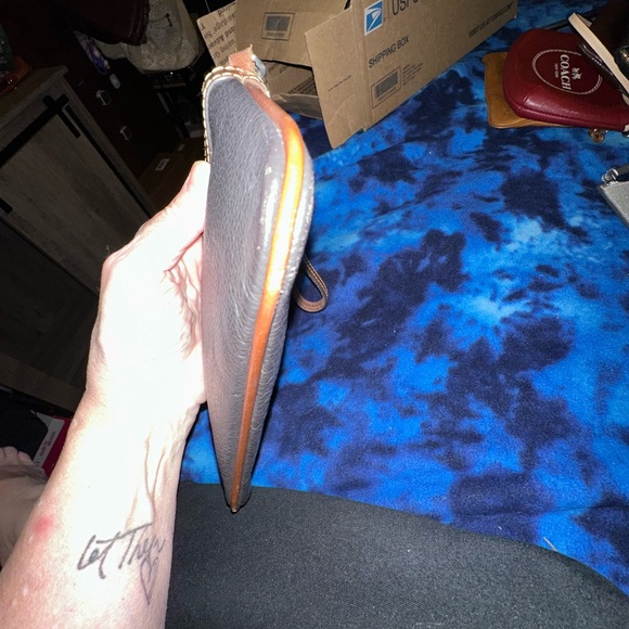 Dooney & Bourke Black and Tan Leather Wristlet - Picture 6 of 6